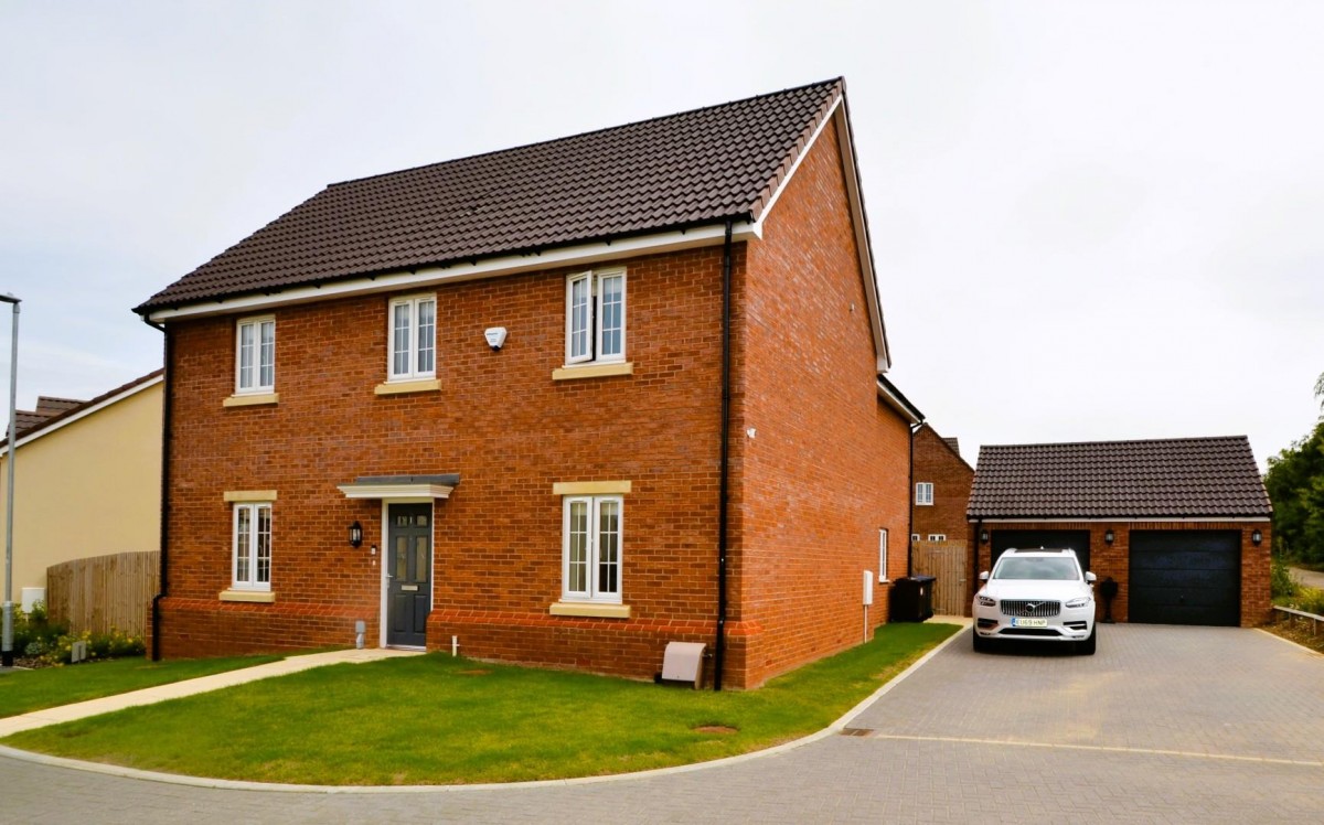 Impleton Grove, Buntingford