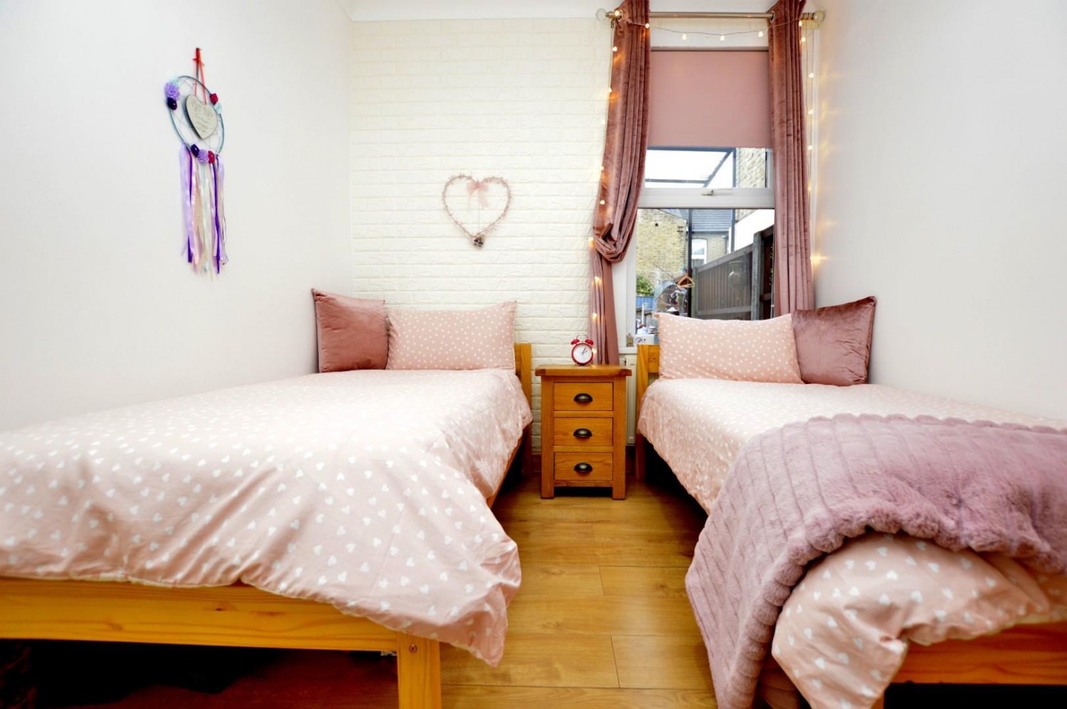Ling Road, Canning Town, E16 4AN