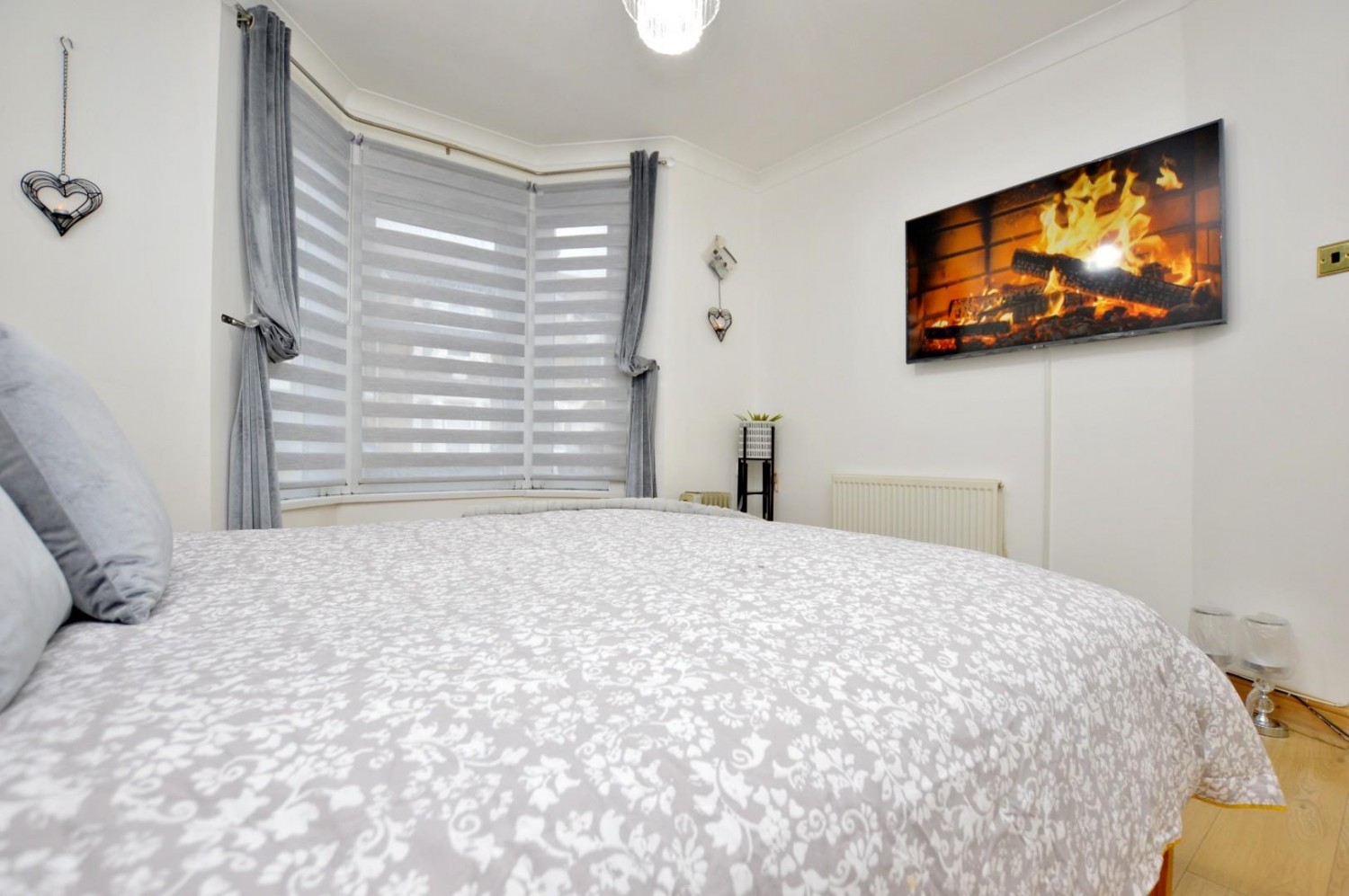 Ling Road, Canning Town, E16 4AN