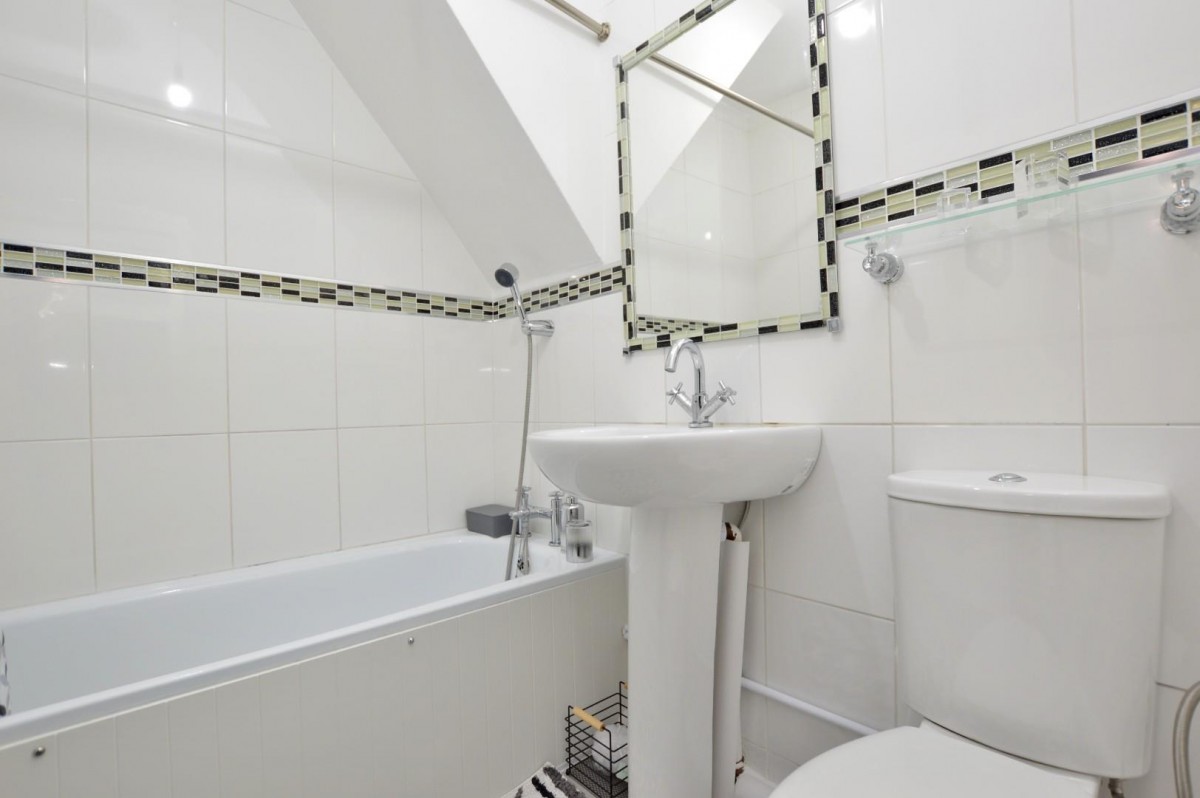 Ling Road, Canning Town, E16 4AN