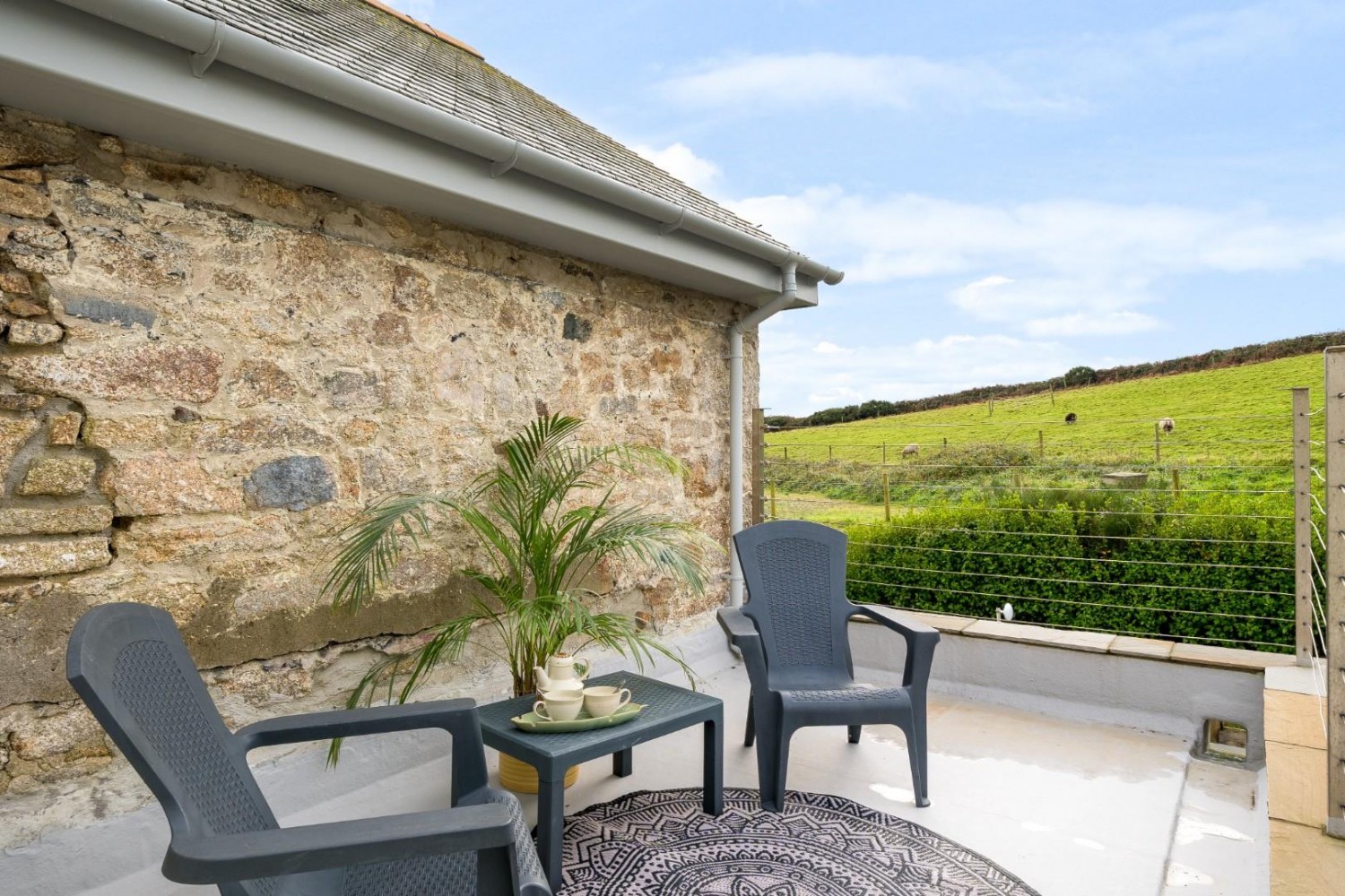 Luxurious property with land in Laity, near Helston