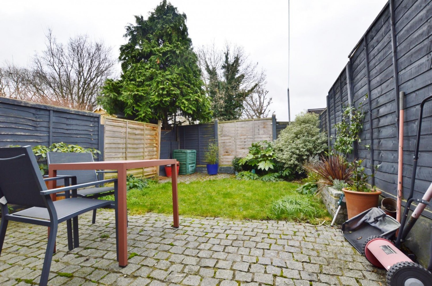 Ladysmith Road, Canning Town, London, E16 4NR