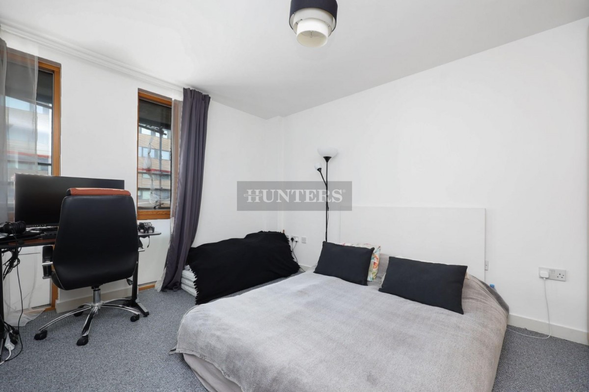 83 Crampton Street, London, SE17