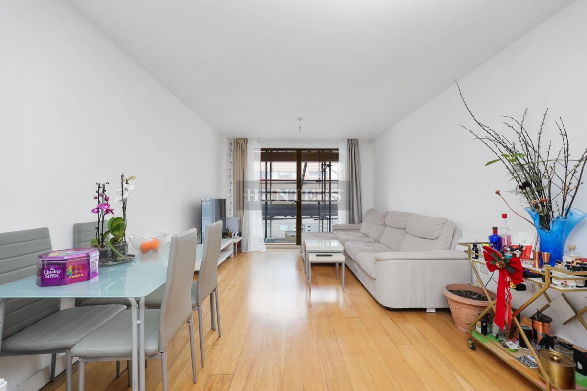 83 Crampton Street, London, SE17