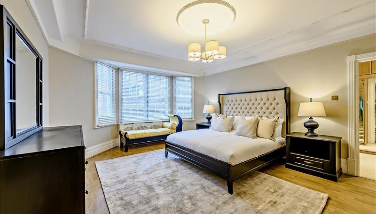 Strathmore Court, 143 Park Road, London NW8