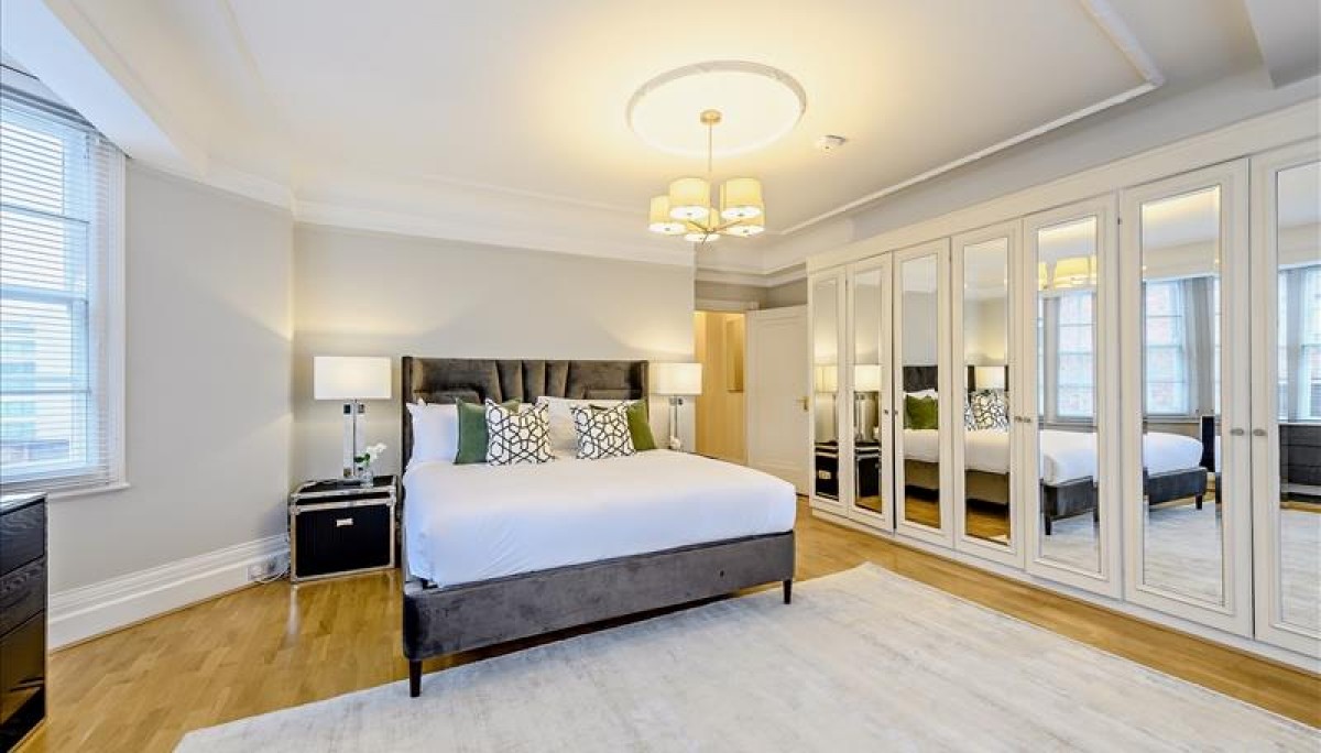 Strathmore Court, 143 Park Road, London NW8