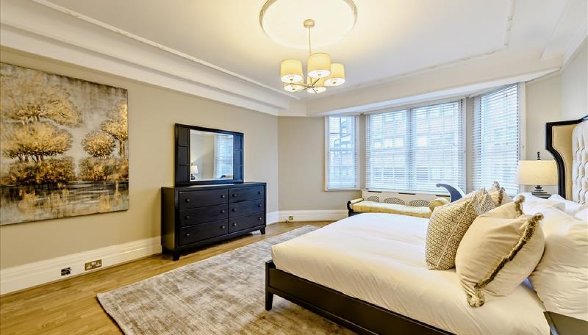 Strathmore Court, 143 Park Road, London NW8