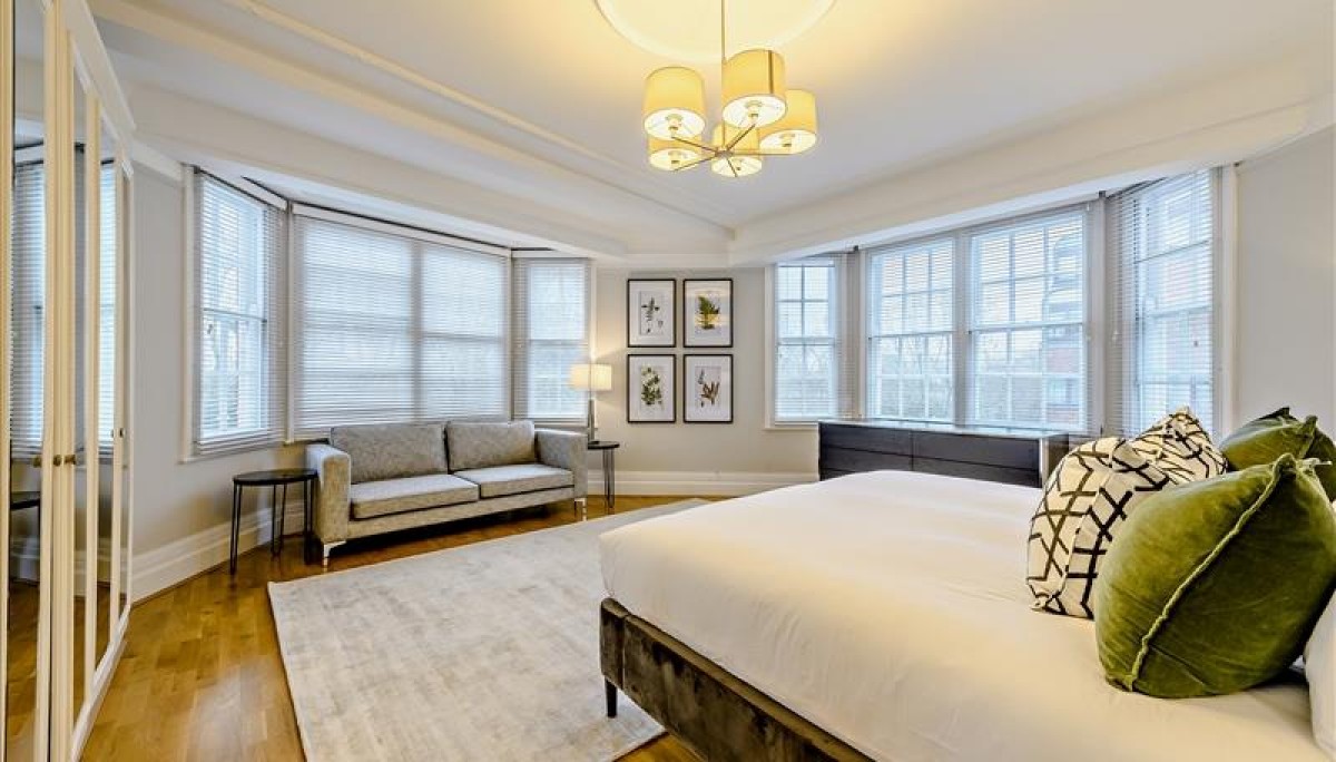 Strathmore Court, 143 Park Road, London NW8