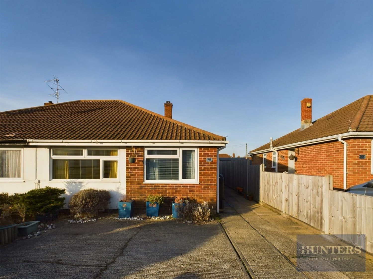 Salisbury Avenue, Warden Hill, Cheltenham