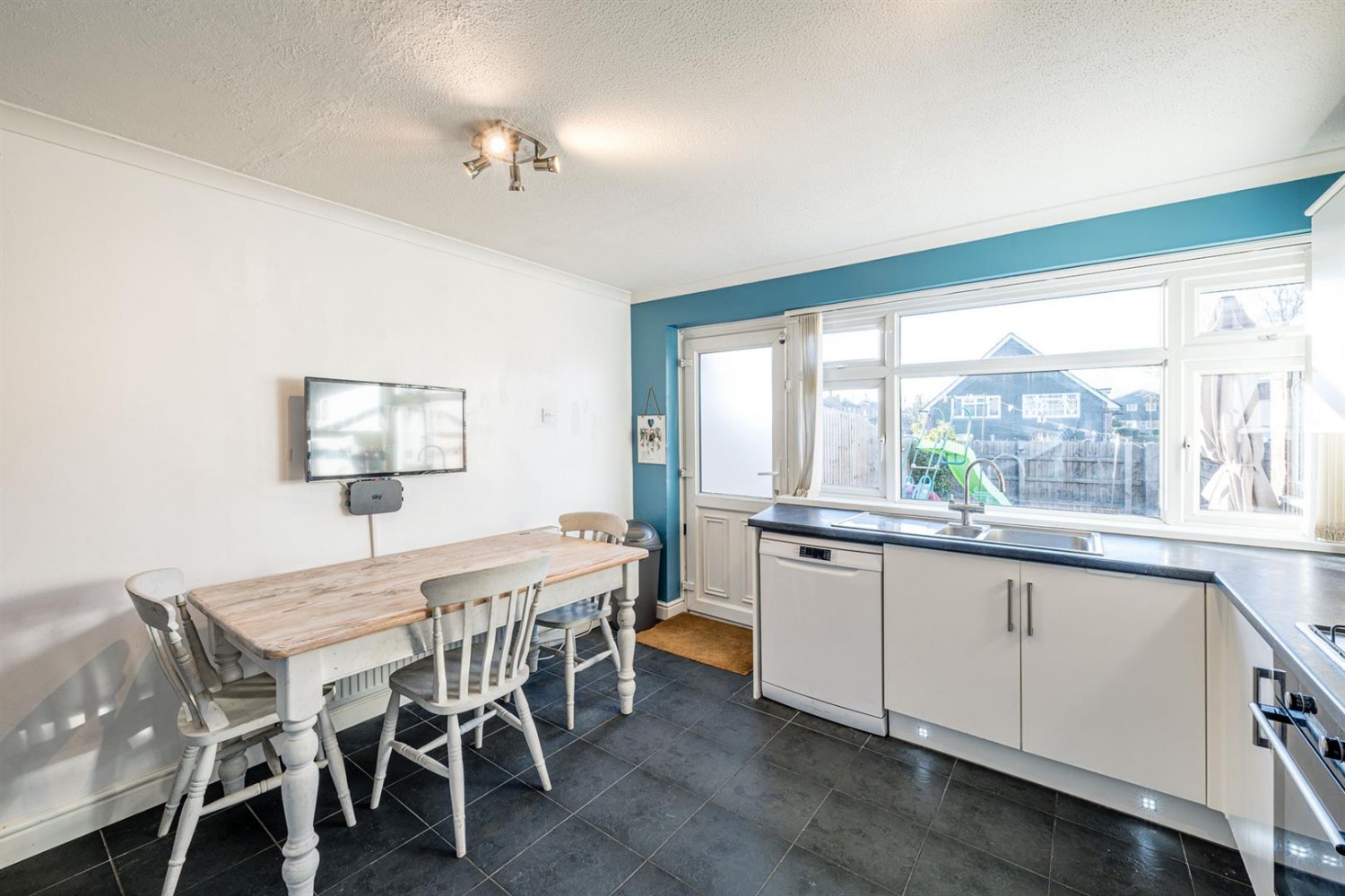 Bells Lane, Stourbridge, DY8 5DW