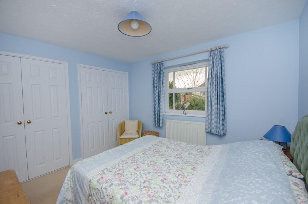 Heathfields, Downend, Bristol, BS16 6HT