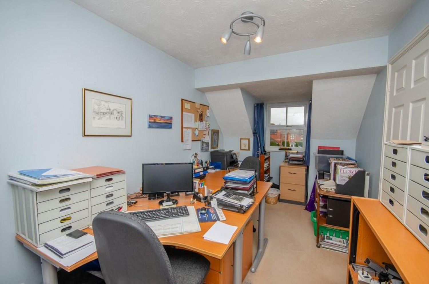 Heathfields, Downend, Bristol, BS16 6HT