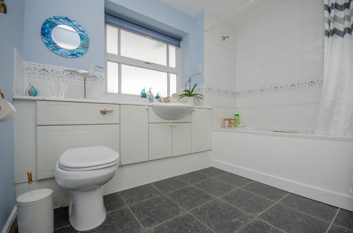 Heathfields, Downend, Bristol, BS16 6HT