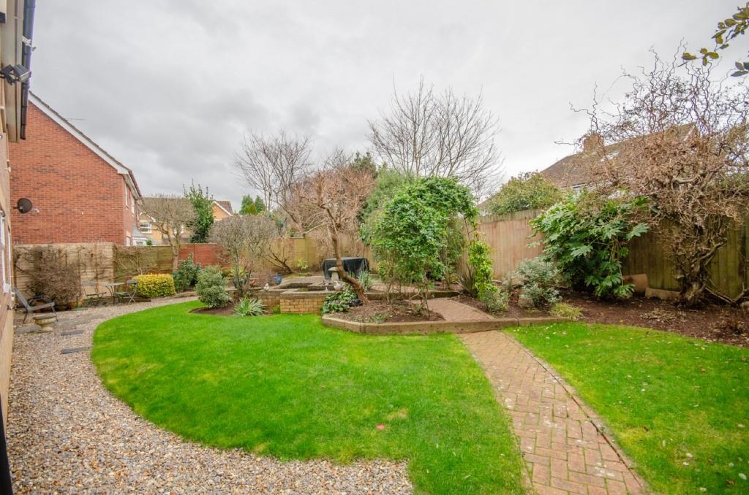 Heathfields, Downend, Bristol, BS16 6HT