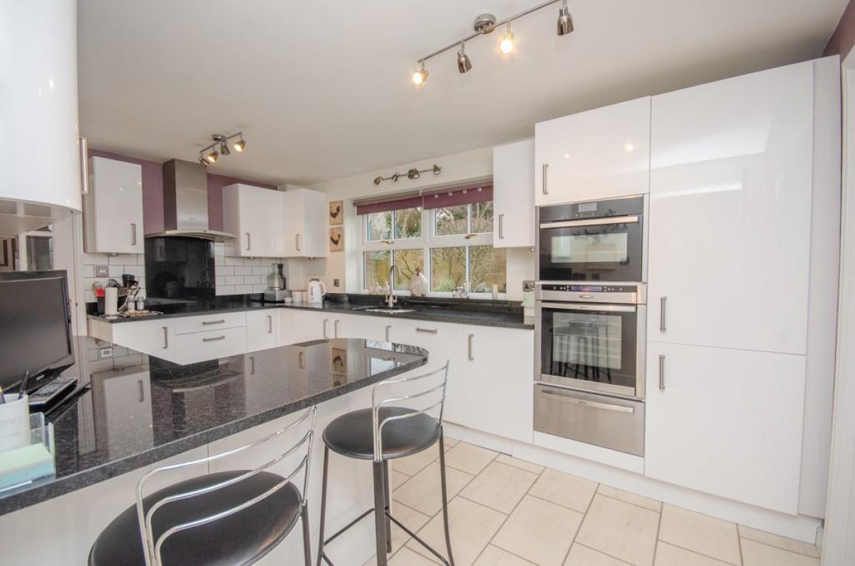 Heathfields, Downend, Bristol, BS16 6HT