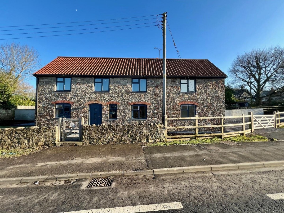 Stone, Berkeley, GL13 9JY