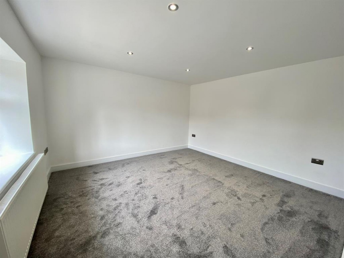 Stone, Berkeley, GL13 9JY