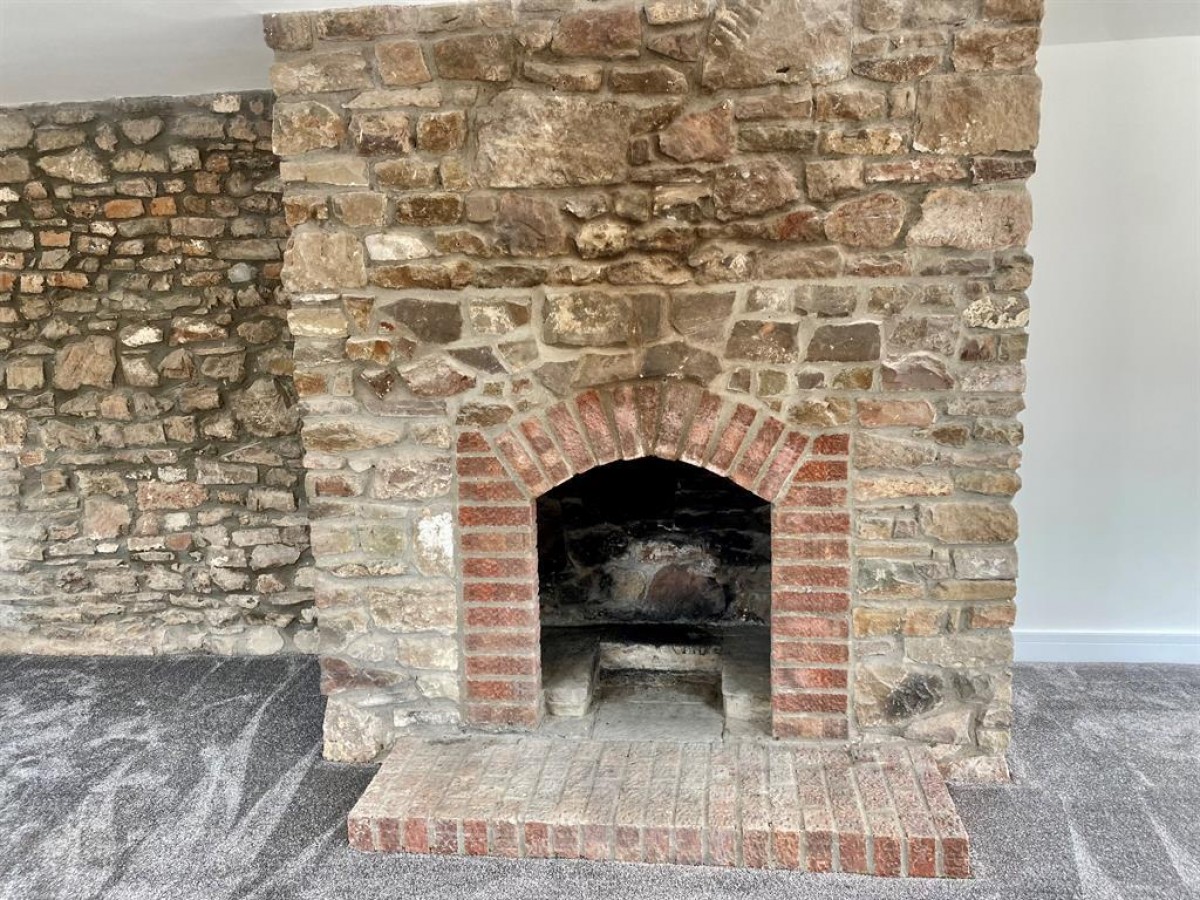 Stone, Berkeley, GL13 9JY