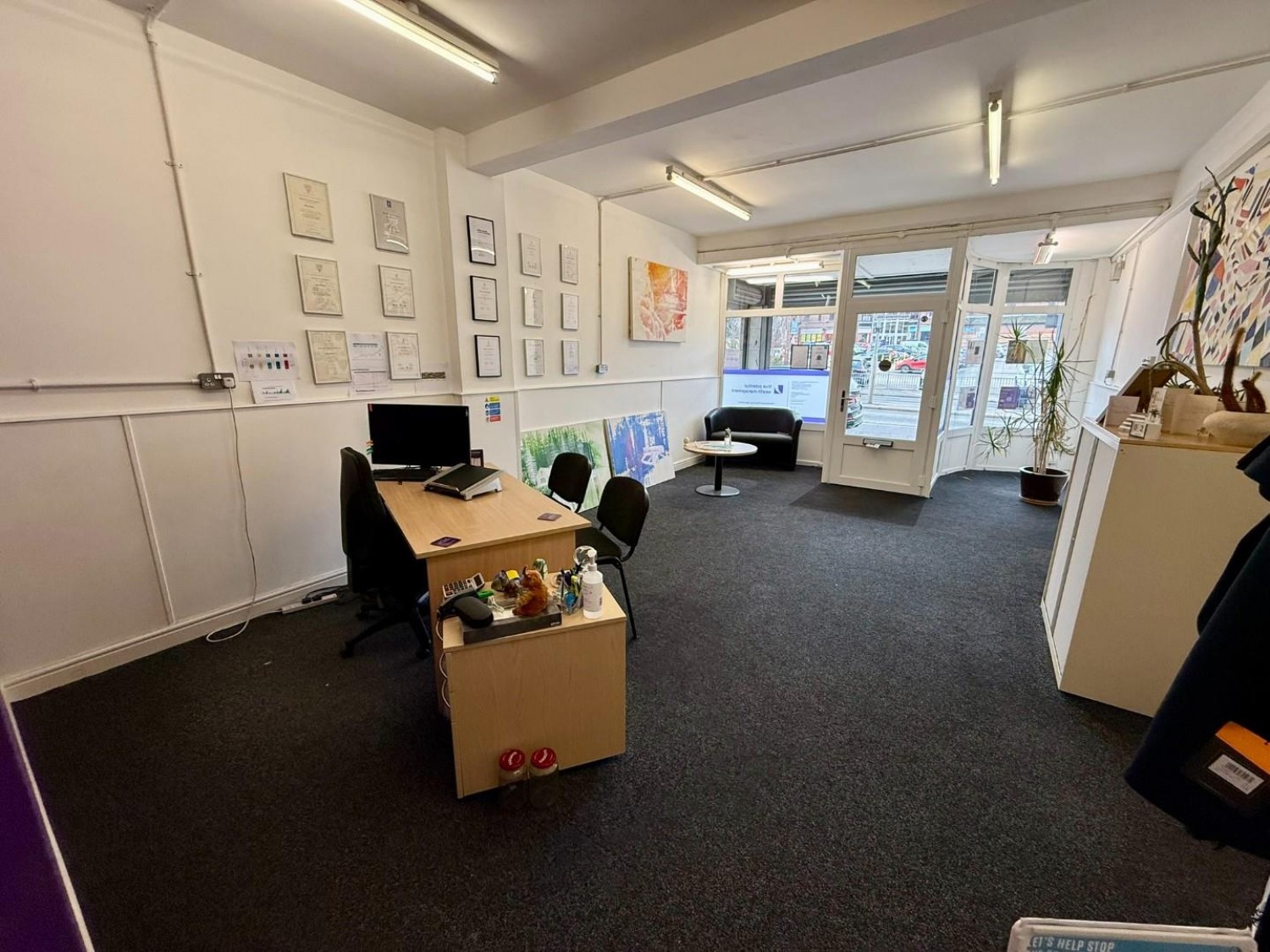 Shop Unit, Bridge Street, Castleford