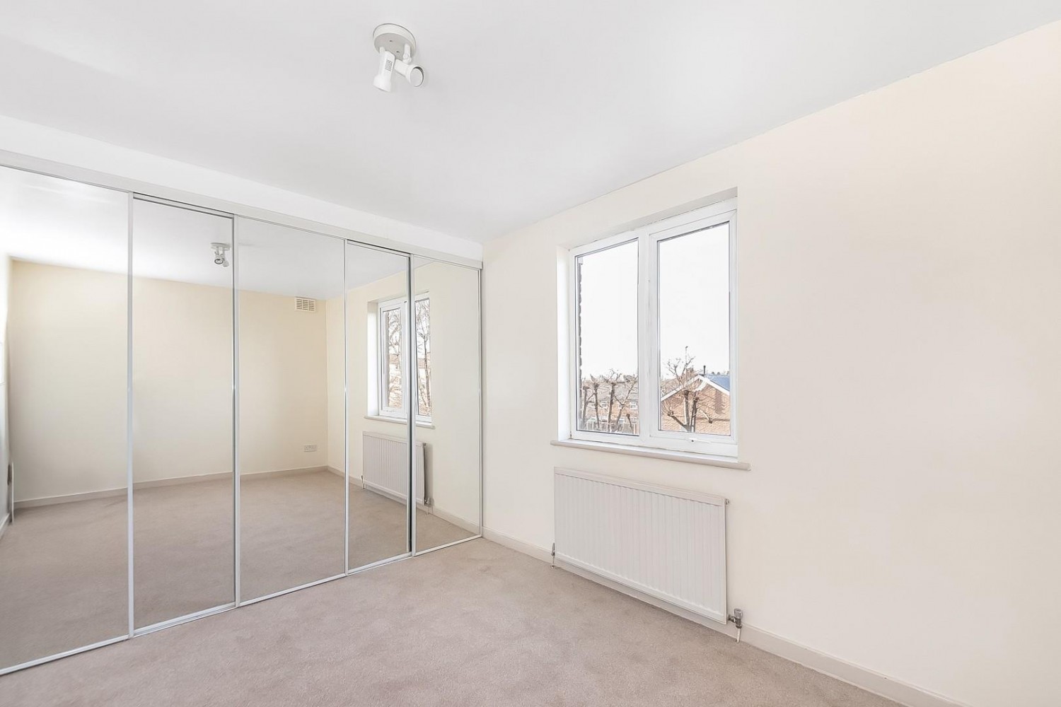 Cambridge Drive, London