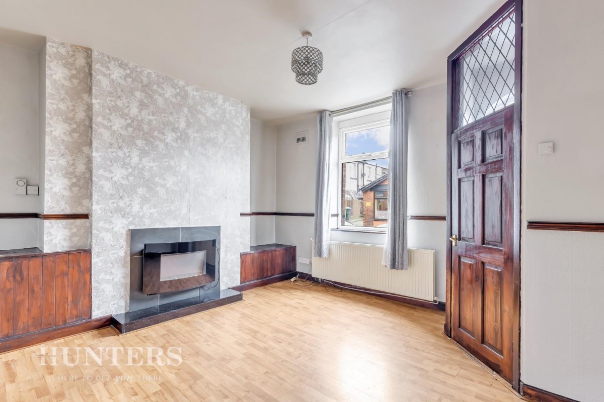 Victoria Street, Littleborough, OL15 8BJ