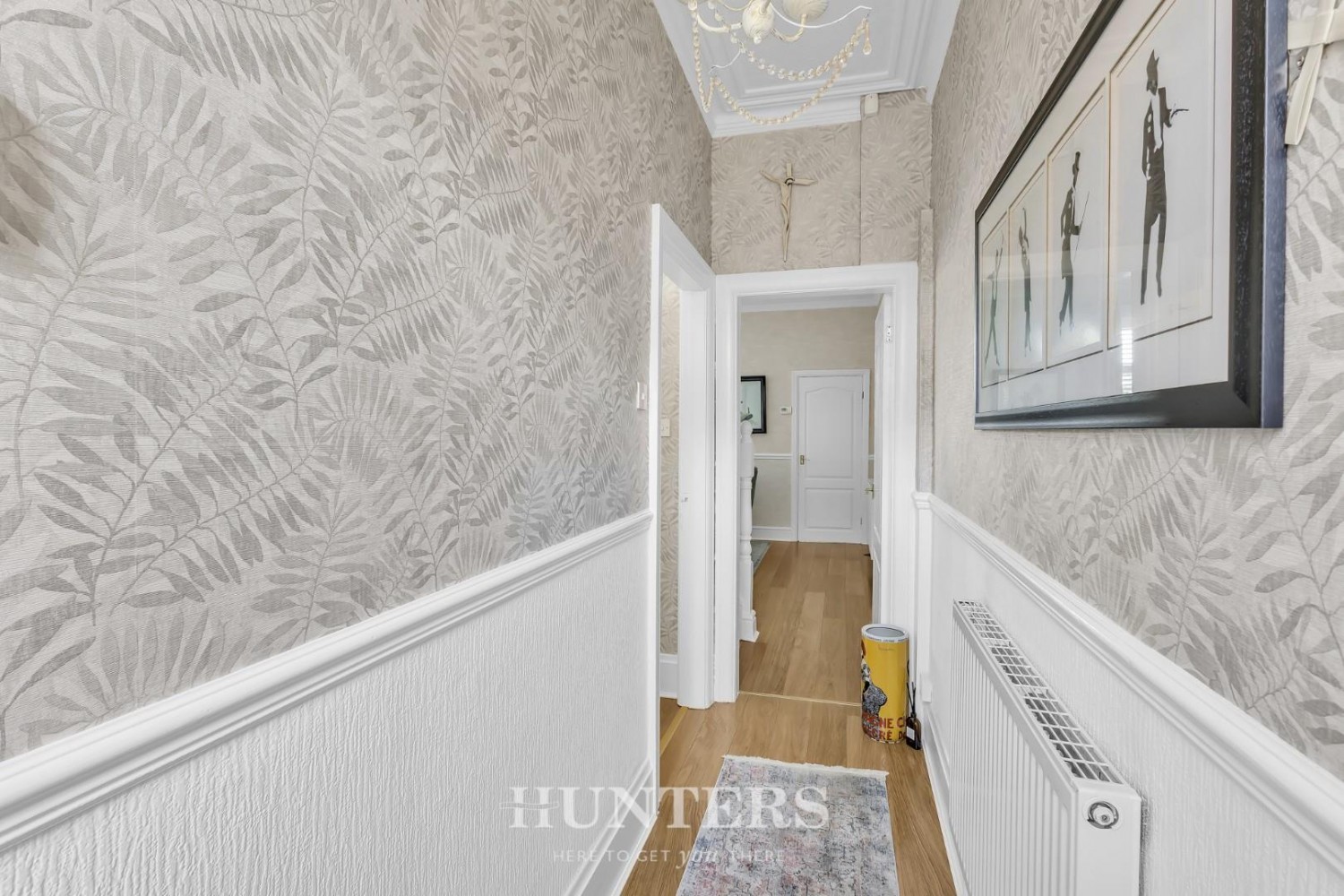 Kenyon Lane, Middleton M24