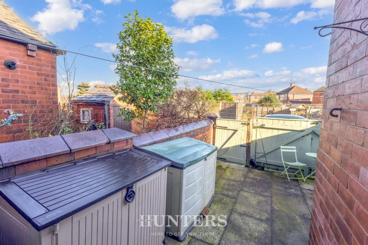 Kenyon Lane, Middleton M24