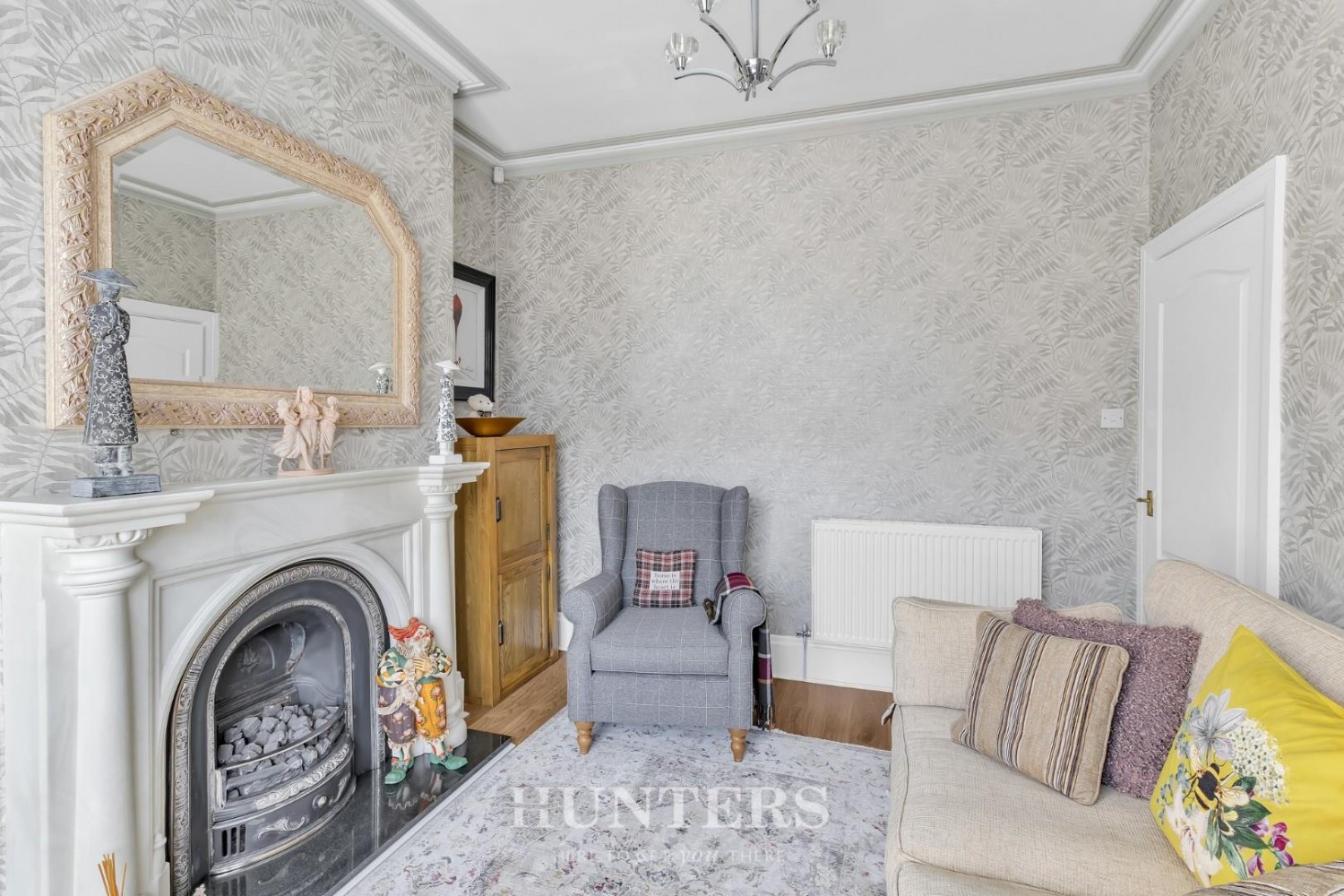 Kenyon Lane, Middleton M24