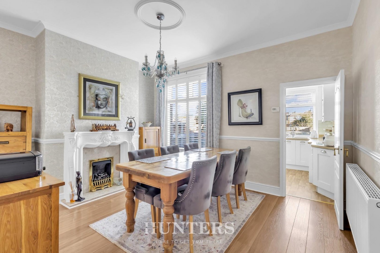 Kenyon Lane, Middleton M24