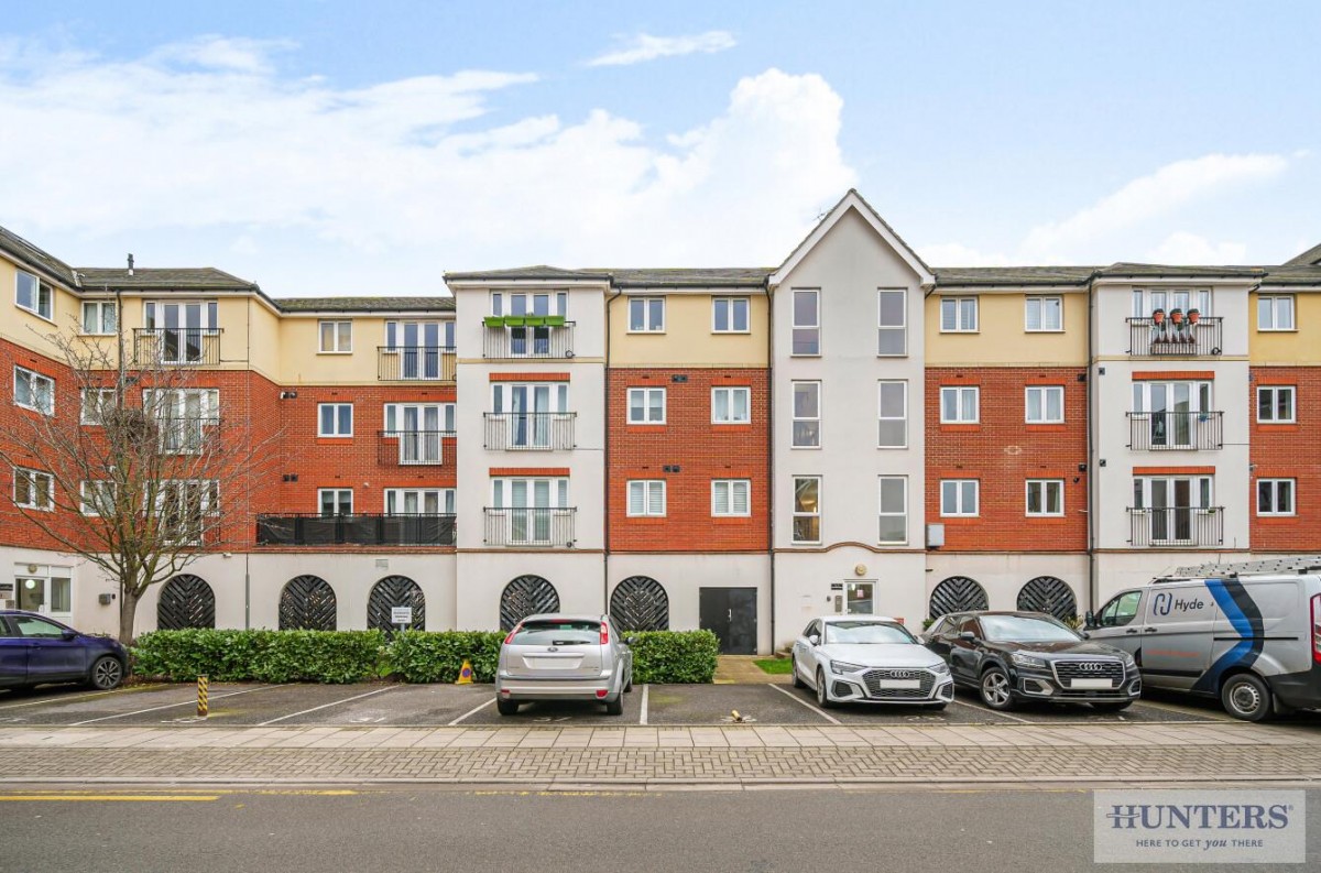 Pettacre Close, West Thamesmead