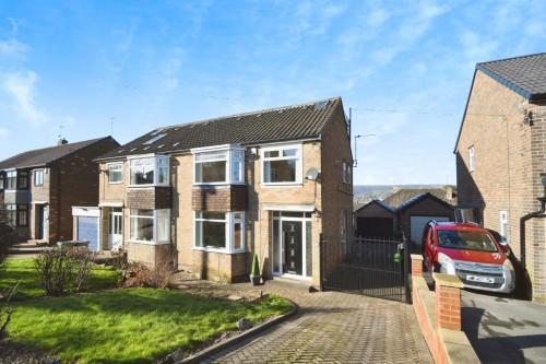 Longford Crescent, Bradway, Sheffield, S17 4LL