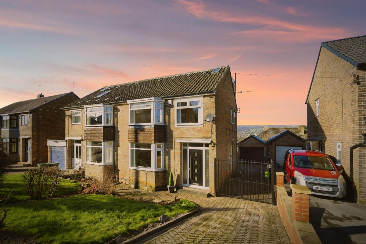 Longford Crescent, Bradway, Sheffield, S17 4LL