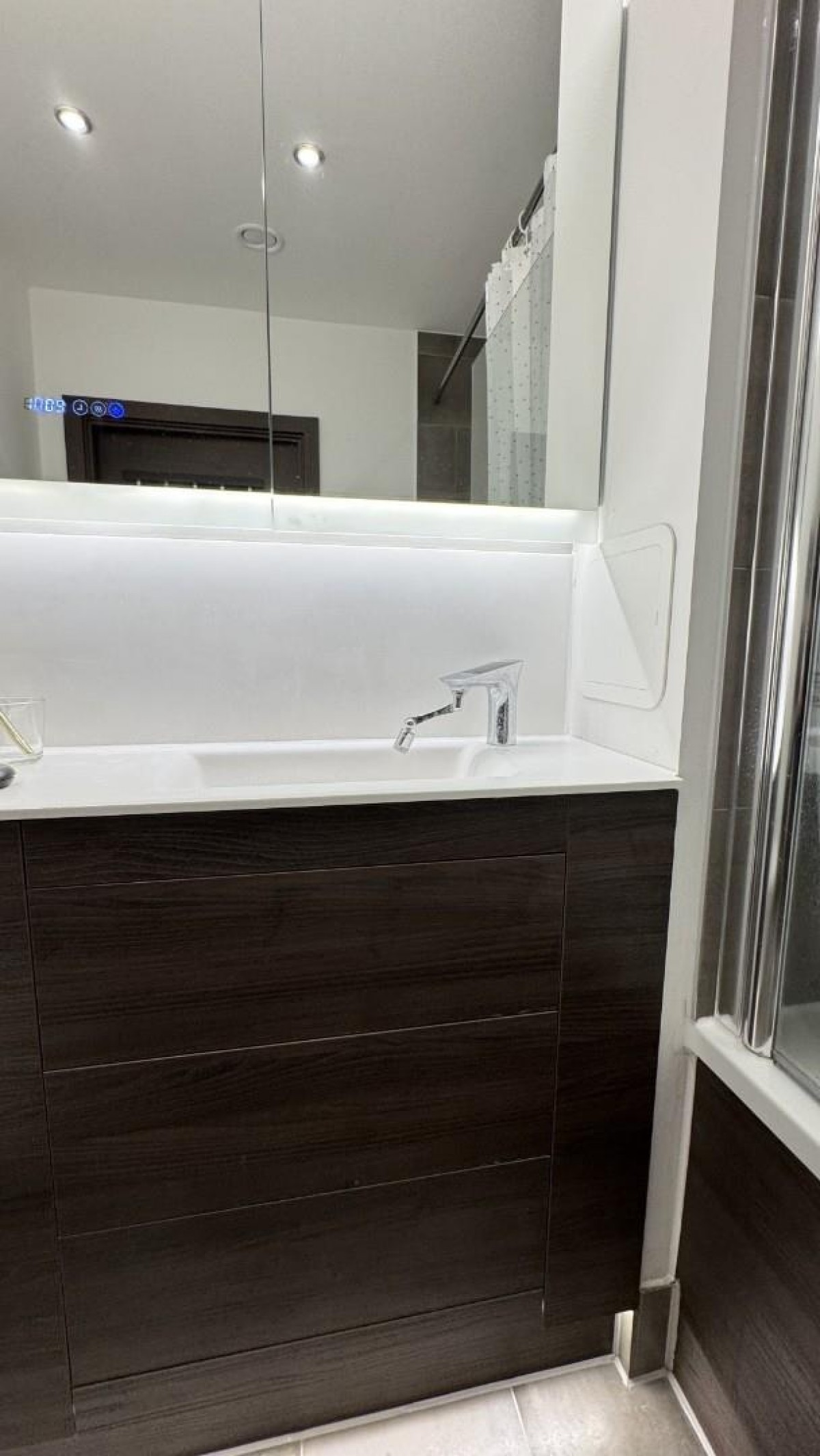 Gramophone Lane, Hayes, UB3 1FP