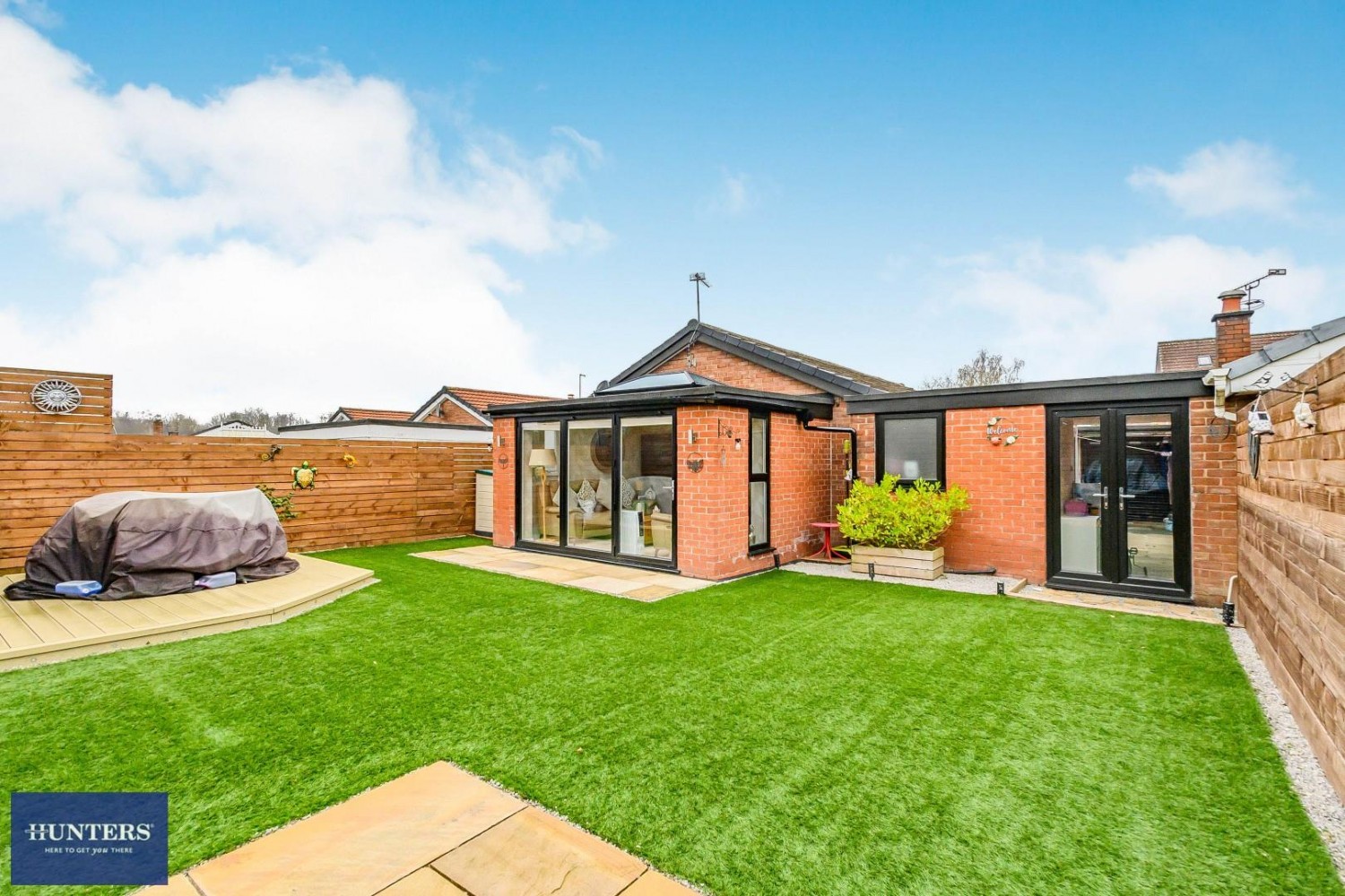 Whiteley Drive, Middleton, M24