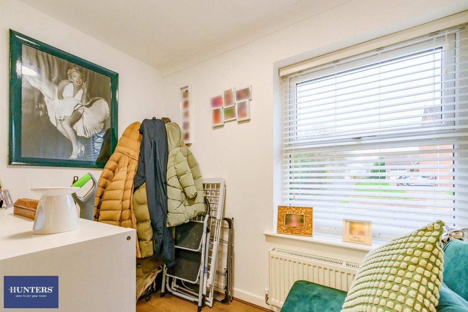 Whiteley Drive, Middleton, M24