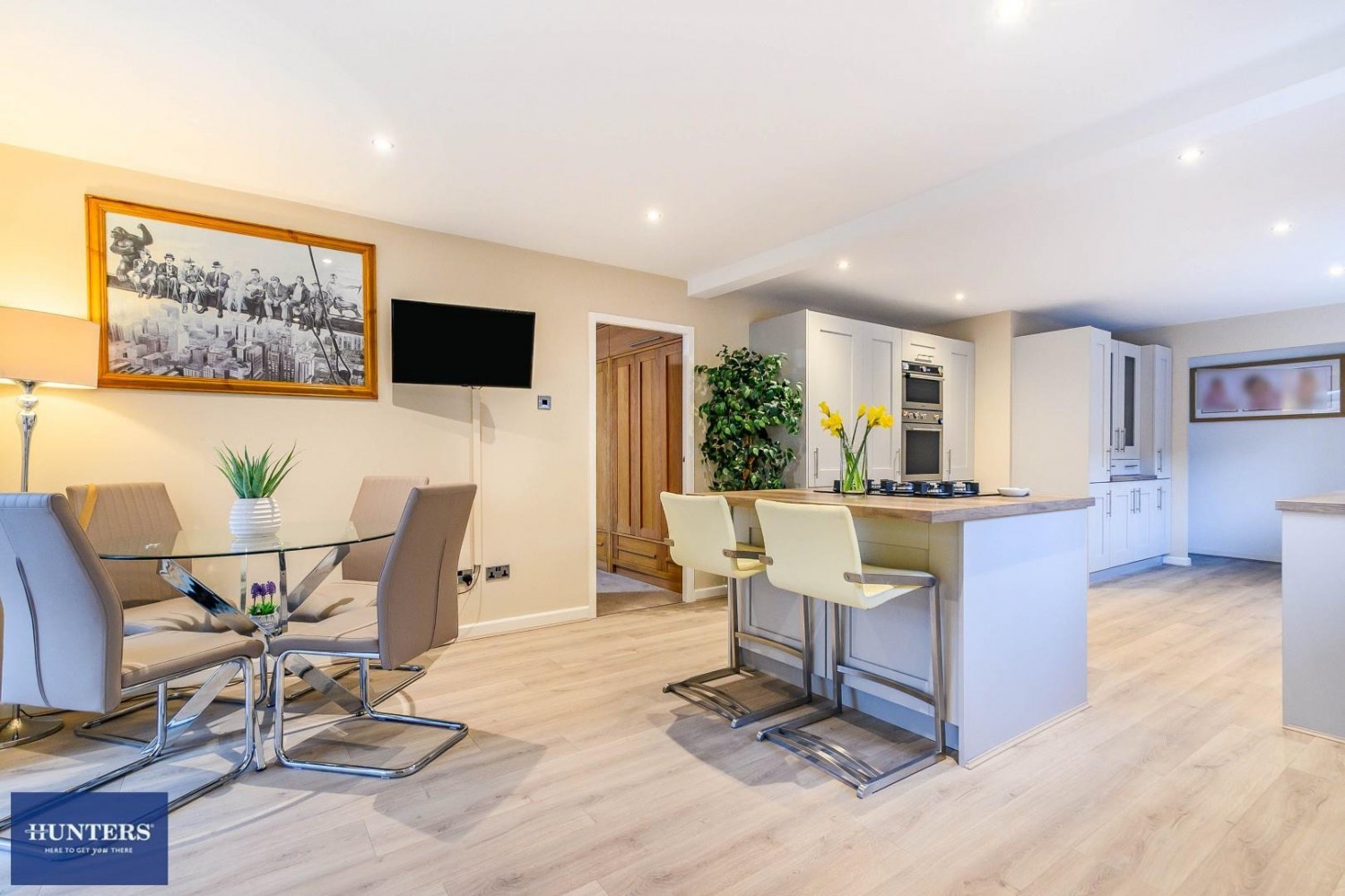 Whiteley Drive, Middleton, M24