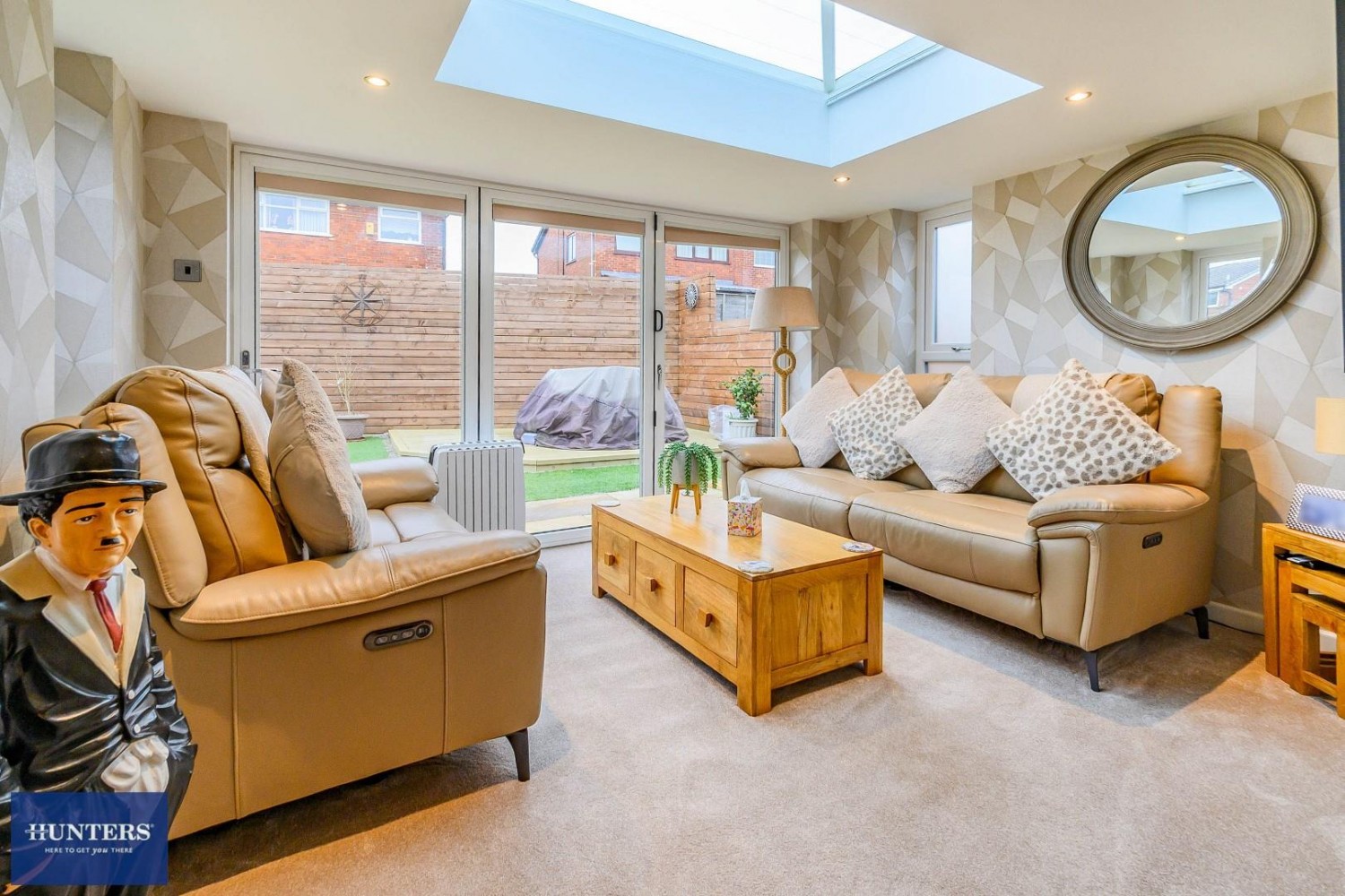Whiteley Drive, Middleton, M24