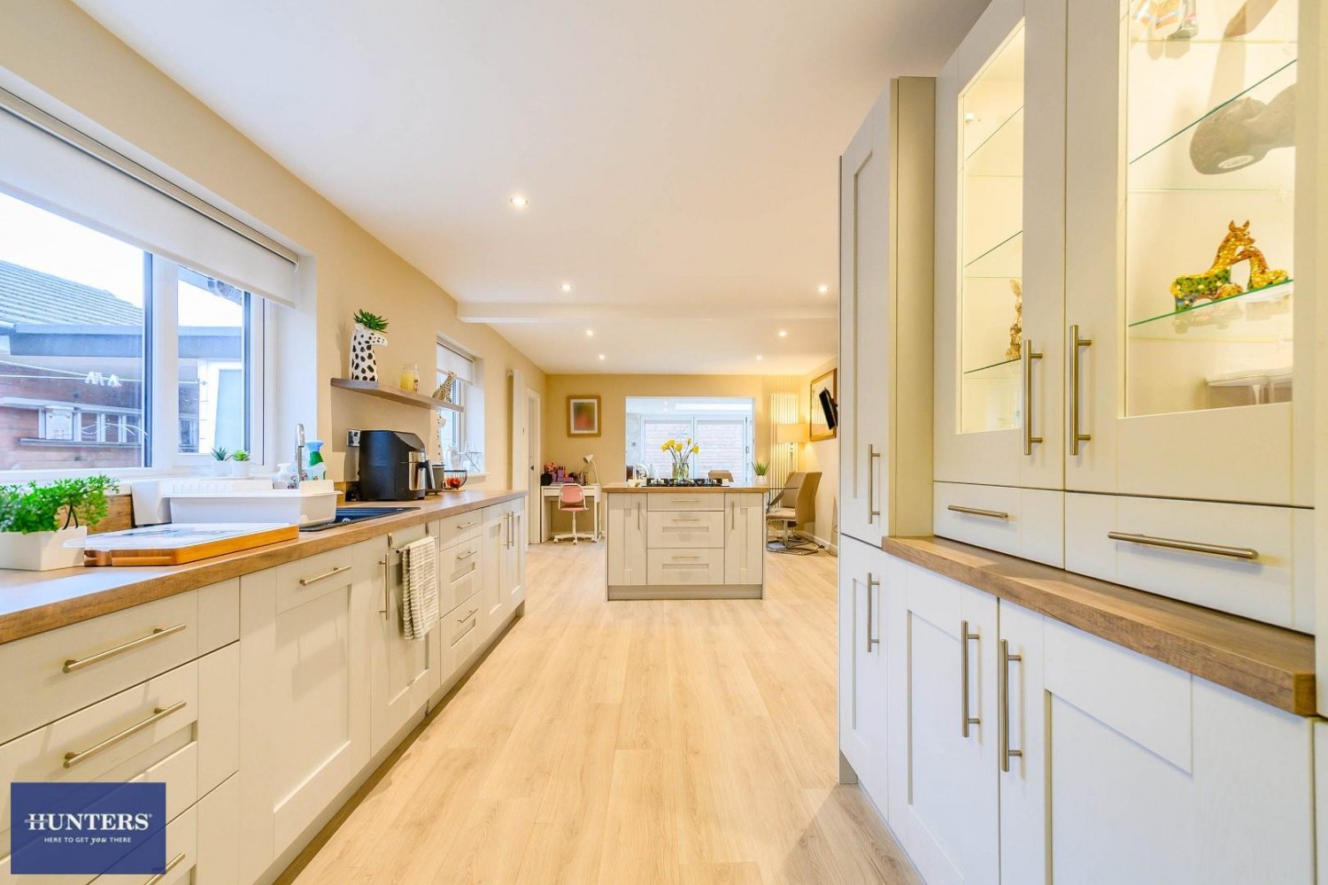 Whiteley Drive, Middleton, M24