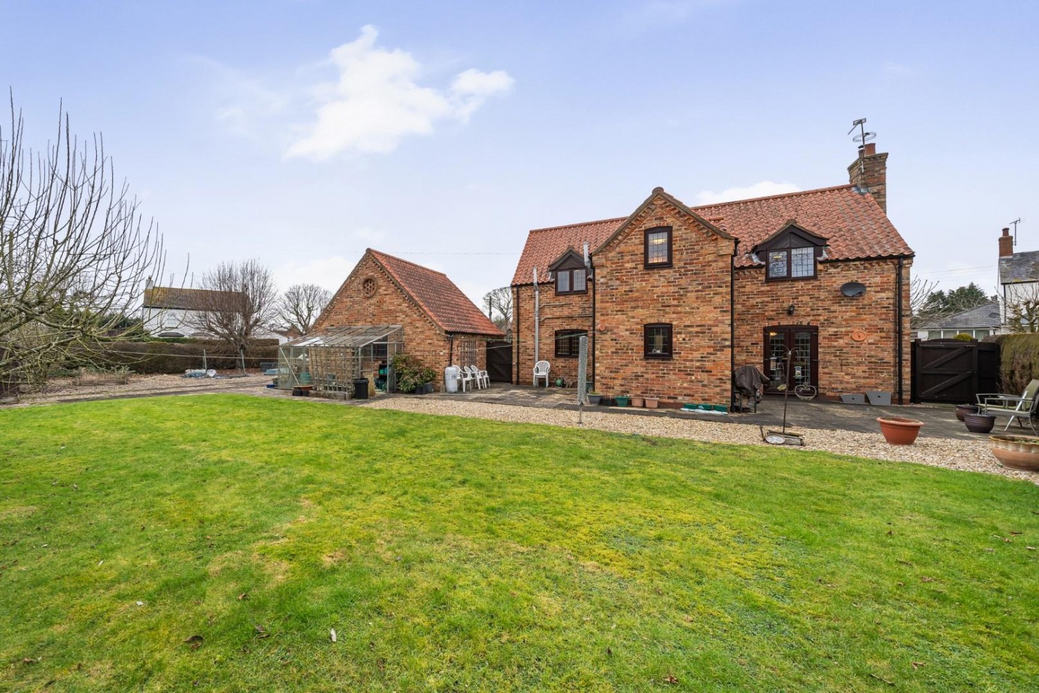 Main Road, Haltham, Horncastle , LN9 6JQ