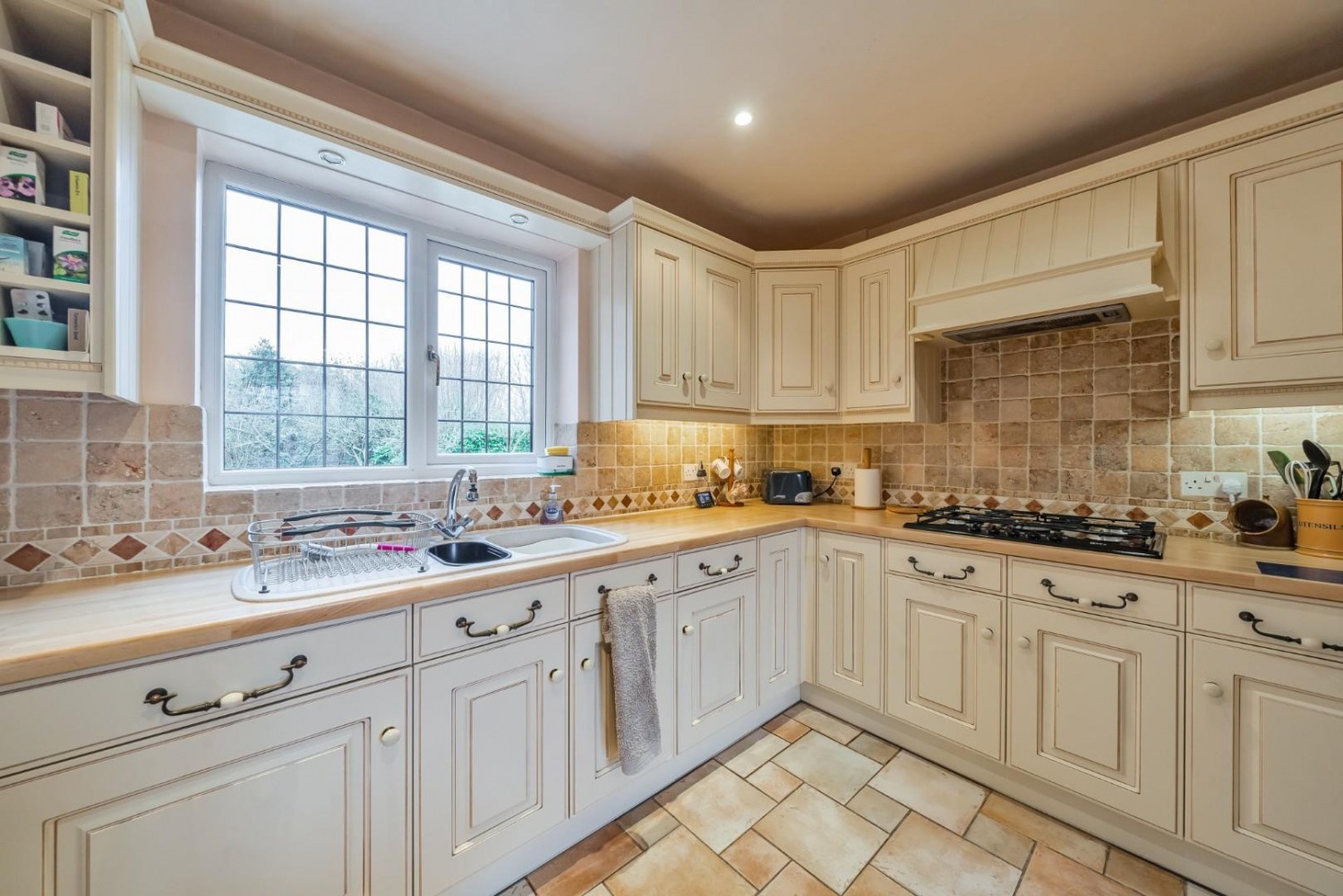 Main Road, Haltham, Horncastle , LN9 6JQ