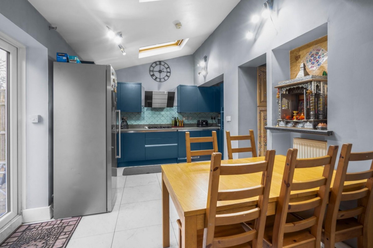 Linton Crescent, Alwoodley, Leeds