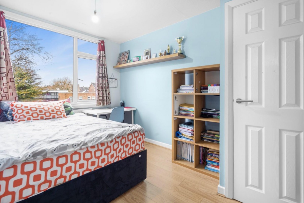 Linton Crescent, Alwoodley, Leeds