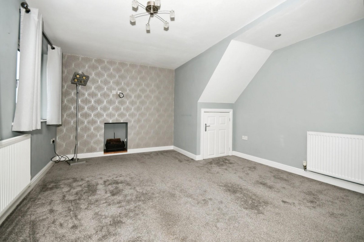 Newbold Road, Chesterfield, S41 7PU