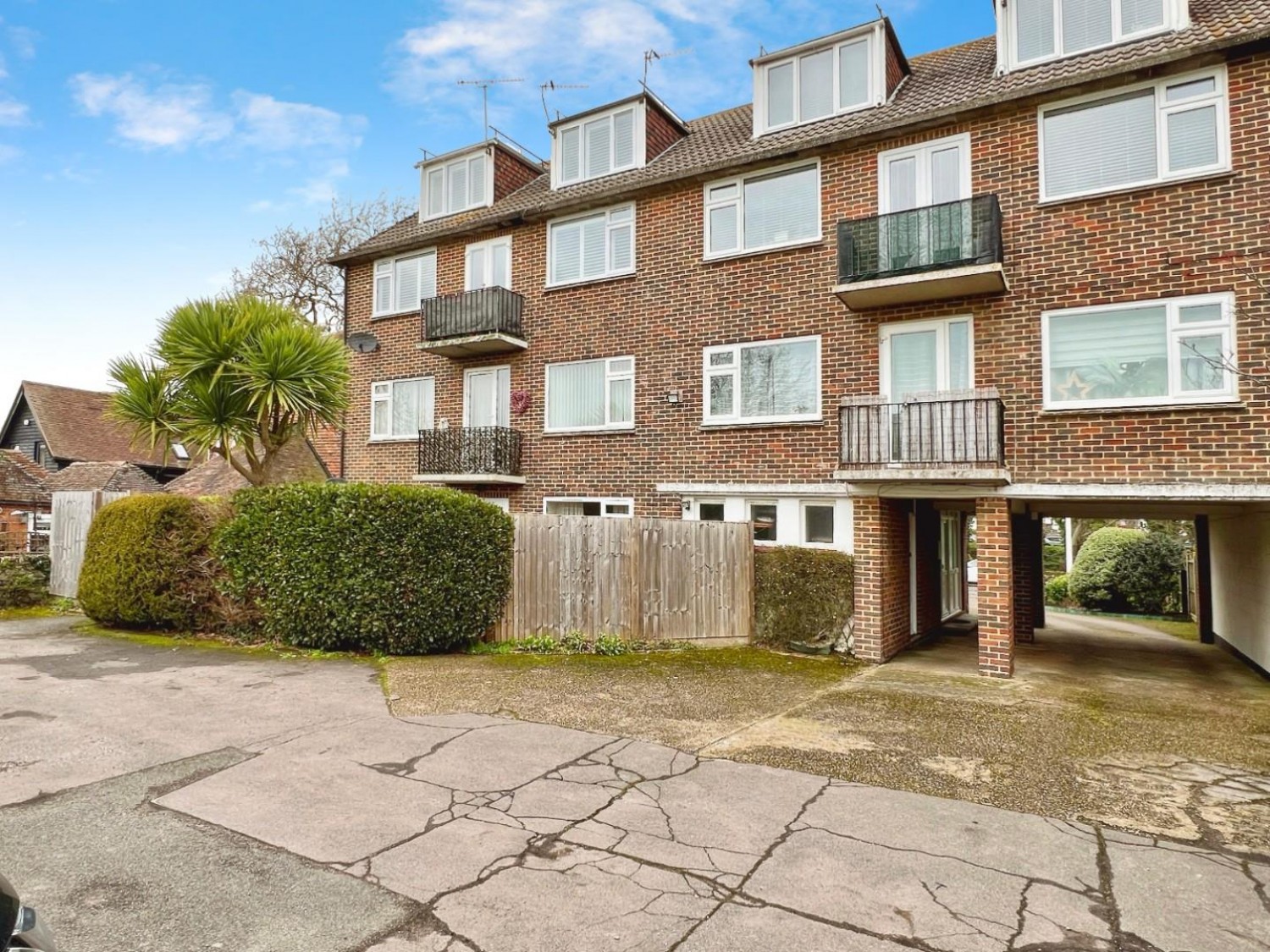 Dymchurch Road, Hythe