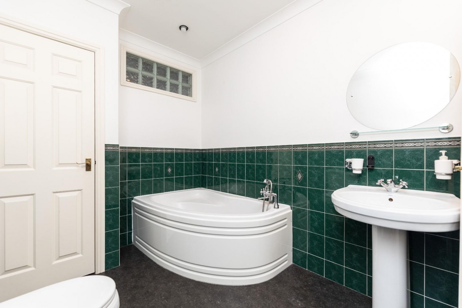 Top House Court, Kirk Smeaton, Pontefract