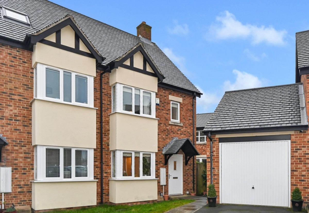 Alva Close, Guiseley, Leeds