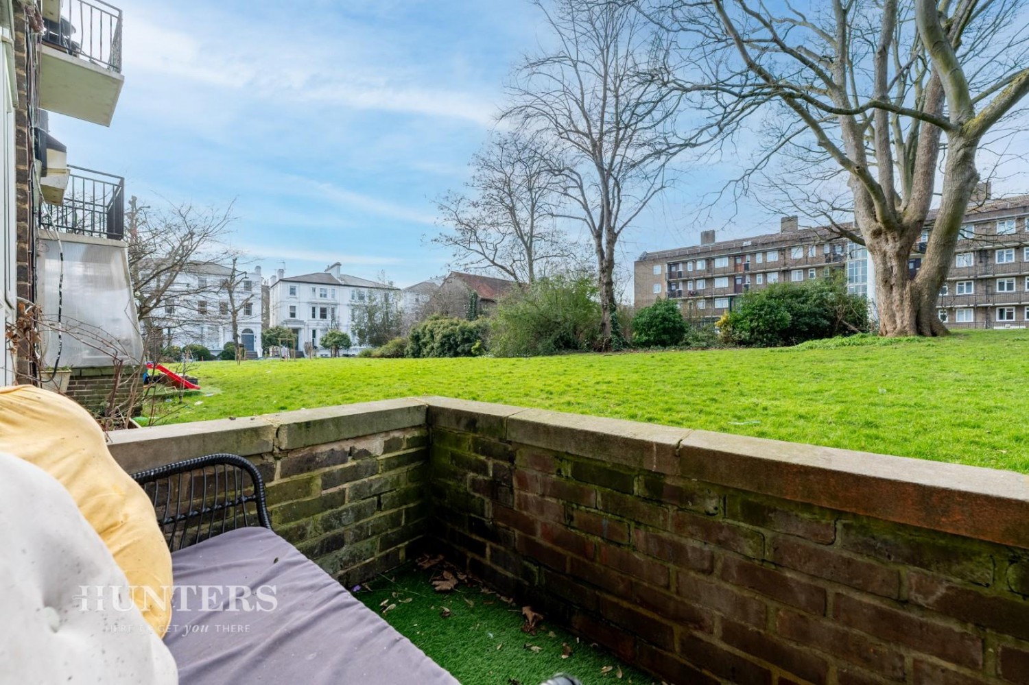 Mortimer Crescent, London