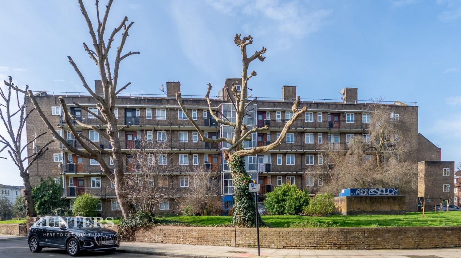Mortimer Crescent, London