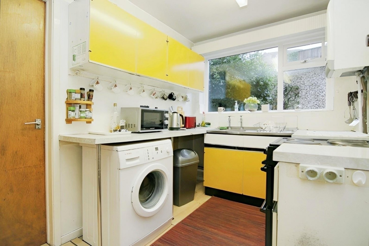Well Garth View , Bramley , LS13 1EE