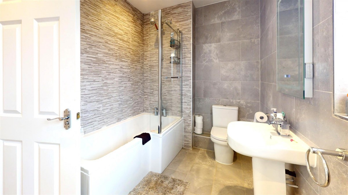Swallow Close, Pool In Wharfedale, LS21